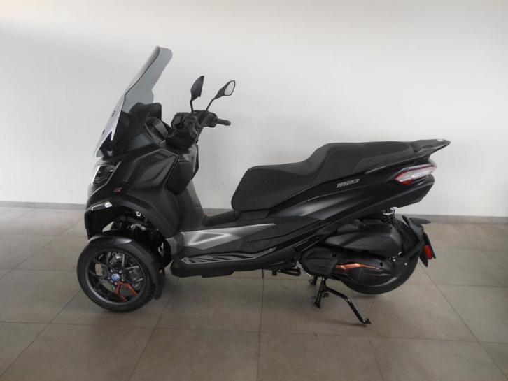 Piaggio MP3 Exclusive 530 hpe, Fietsen en Brommers, Scooters | Piaggio, Nieuw, Overige modellen, Klasse B (45 km/u), Benzine, Ophalen