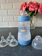 Babyfles MAM met extra flesspenen, Kinderen en Baby's, Babyvoeding en Toebehoren, Zo goed als nieuw, Ophalen