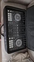 Pioneer DDJ-RX Met Softbox en 2 Actieve Speakers S-DJ50 S, Enlèvement ou Envoi, Comme neuf