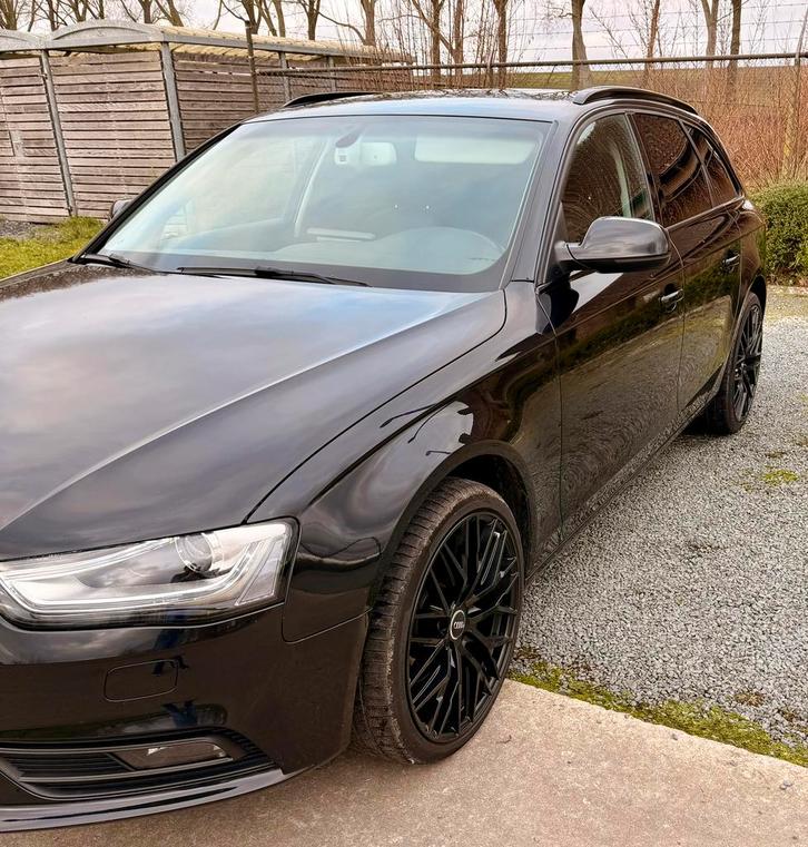 Audi a4 break/avant b8 full option, Autos, Audi, Particulier, A4, Air conditionné automatique, Diesel, Euro 5, Break, 5 portes