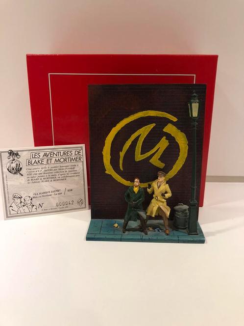 De gele muur pixi blake en mortimer, Verzamelen, Beelden en Beeldjes, Ophalen of Verzenden