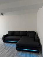 Divan noir, Enlèvement, Comme neuf