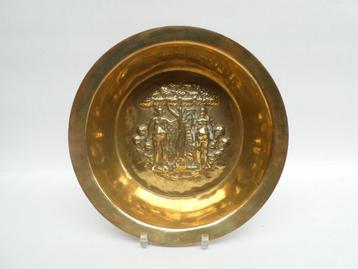 Diepe offerandeschaal "Adam en Eva" Nürnberg ca 1600 beschikbaar voor biedingen