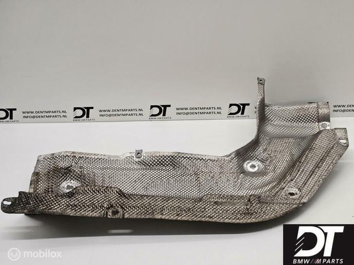 Hitteschild uitlaat rechts voor BMW M5 E60 51487896854, Auto-onderdelen, Uitlaatsystemen, BMW, Gebruikt, Ophalen of Verzenden