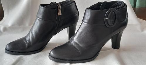 Chaussures femme Benoîte C, noires, talon, Vêtements | Femmes, Chaussures, Porté, Chaussures à haut talons, Noir, Enlèvement ou Envoi