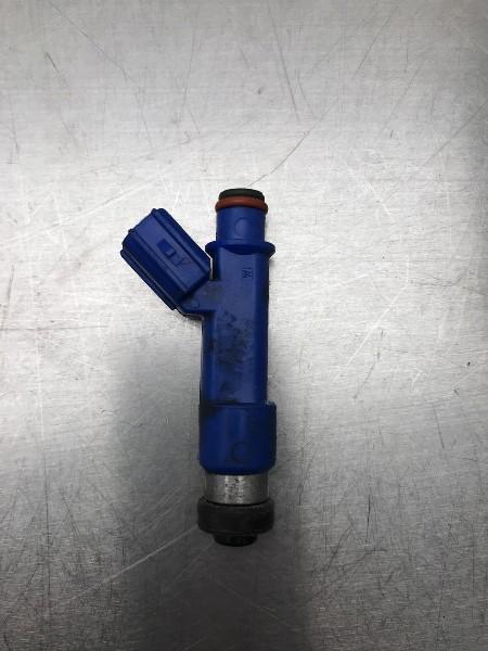 INJECTEUR Toyota Yaris III (P13) (01-2010/09-2020), Autos : Pièces & Accessoires, Systèmes à carburant, Toyota, Utilisé