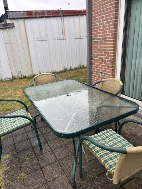 Tuintafel met 4 stoelen, Tuin en Terras, Tuintafels, Zo goed als nieuw, Ophalen