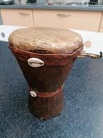 Trommel hout, drum instrument Afrika 22 cm hoog, vintage, Muziek en Instrumenten, Percussie, Ophalen of Verzenden, Gebruikt, Trommel