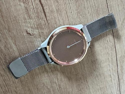 Garmin Vivomove 3s smartwatch, Bijoux, Sacs & Beauté, Montres connectées, Comme neuf, Android, Argent, Distance, Battement de coeur