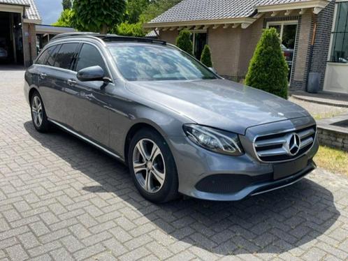 Mercedes E 220 d AVANTGARDE PANO NAVI CAMERA LED, Auto's, Mercedes-Benz, Bedrijf, Te koop, E-Klasse, ABS, Achteruitrijcamera, Airbags
