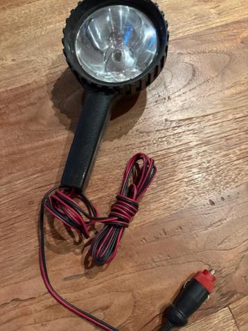 Lamp voor auto beschikbaar voor biedingen