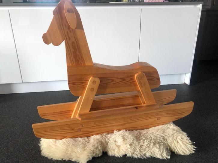 Stevig hobbelfiguur in hout H 90 cm x 1,09 x B 28 cm, Kinderen en Baby's, Speelgoed | Hobbelfiguren, Zo goed als nieuw, Ophalen