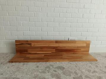 Ikea Skogsta wandplank beschikbaar voor biedingen