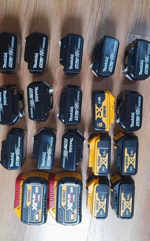 batteries DeWalt Makita neufs, Bricolage & Construction, Outillage | Pièces de machine & Accessoires, Neuf, Enlèvement ou Envoi