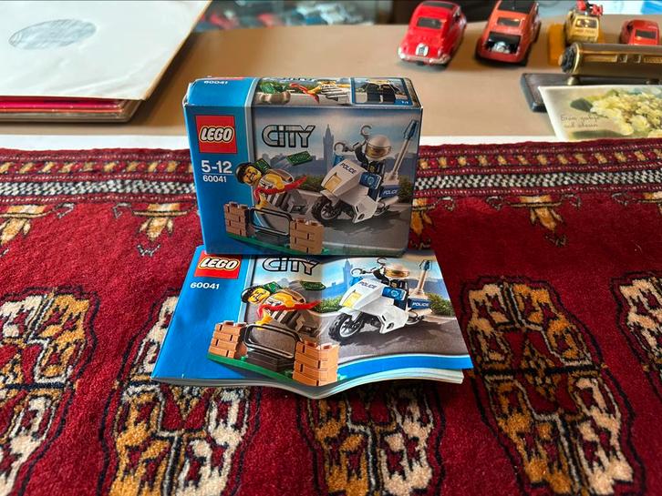 Lego city motorachtervolging 60041, Kinderen en Baby's, Speelgoed | Duplo en Lego, Zo goed als nieuw, Lego, Ophalen