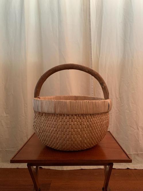 Antieke mand, Huis en Inrichting, Woonaccessoires | Schalen en Manden, Zo goed als nieuw, Mand, Hout, Ophalen of Verzenden