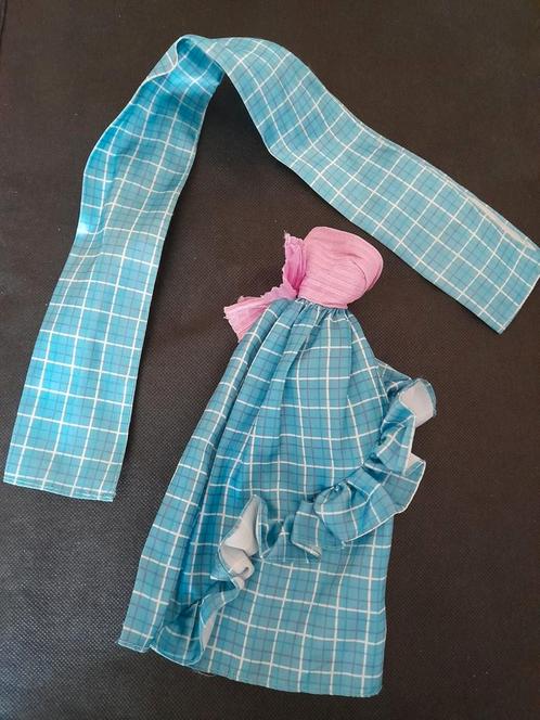 Barbie oscar de la renta jaren 80 mattel, Verzamelen, Poppen, Zo goed als nieuw, Ophalen of Verzenden
