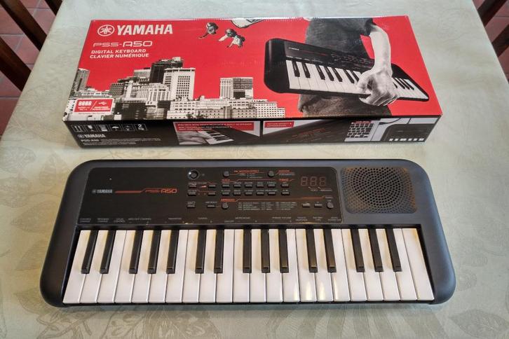 Yamaha PSS-A50 — Nomad-toetsenbord, Muziek en Instrumenten, Keyboards, Zo goed als nieuw, Overige aantallen, Yamaha, Aanslaggevoelig