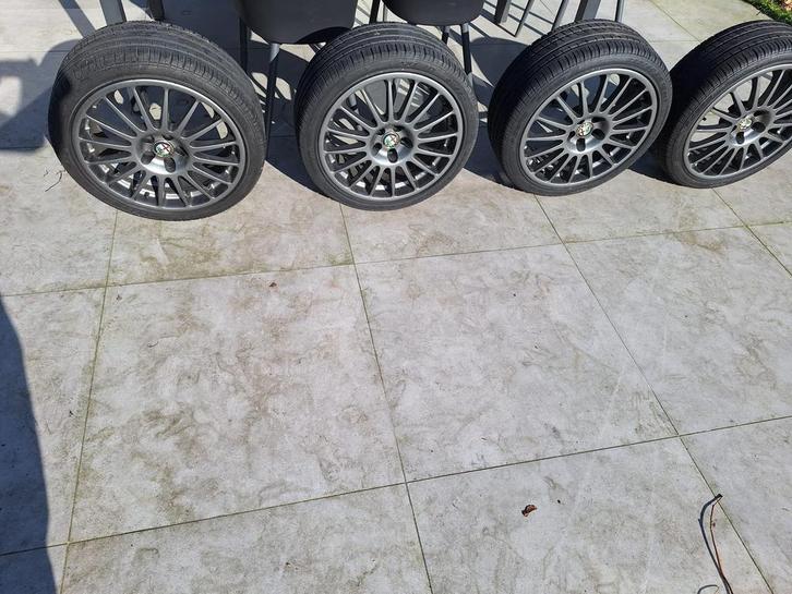 Oz-racing originele 18 inch velgen met pirelli P-zero banden, Auto-onderdelen, Banden en Velgen, Banden en Velgen, Zomerbanden