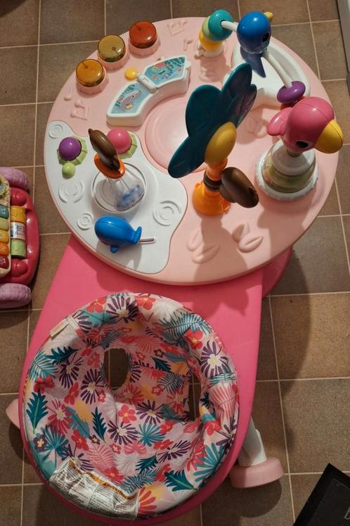 Table d'activités avec siège tournant à 360, Kinderen en Baby's, Speelgoed | Speeltafels, Gebruikt, Ophalen