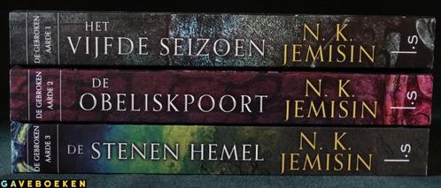 De gebroken aarde - N.K Jemisin - Luitingh Sijthoff - 3x SC, Boeken, Fantasy, Gelezen, Ophalen of Verzenden