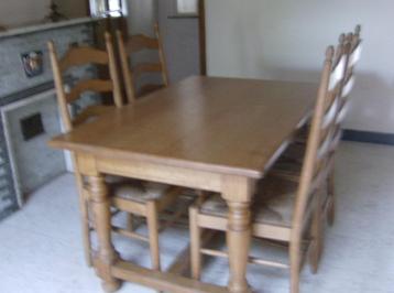 4 x massief eiken eetkamerstoelen met biezen zitting  beschikbaar voor biedingen