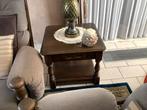 Twee dezelfde eiken salontafels 60x60 met schuifje, Enlèvement, Comme neuf