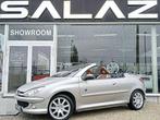 Peugeot 206 CC 1.6i 16v Roland Garros/TRES JOLI PETIT CABRIO, Auto's, 4 zetels, Lederen bekleding, Cabriolet, Overige brandstoffen