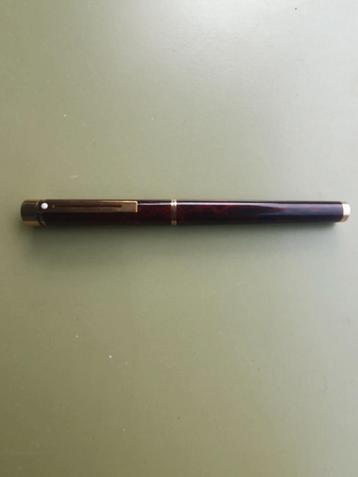 Sheaffer TARGA 1082 laqué marbré rouge foncé 14k 585