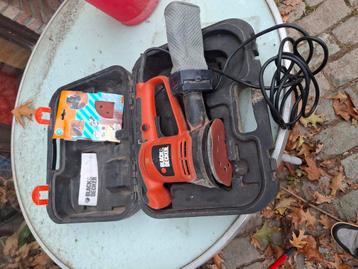 Schuurmachine black and decker beschikbaar voor biedingen