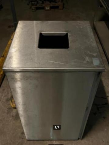  Inox, rvs vuilnisbakken, kleine opening, met deur beschikbaar voor biedingen