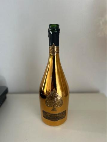 3 lege flessen champagne Armand De Brignac beschikbaar voor biedingen