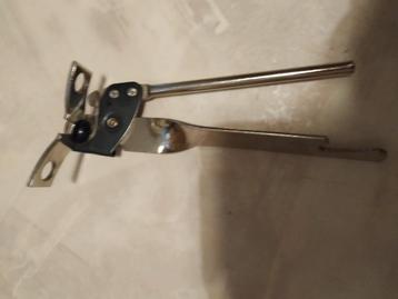 nieuwe blikopener Metaltex, prijs is 4 euro, Enlèvement ou Envoi, Neuf