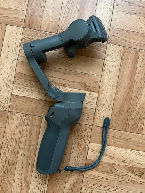 DJI Osmo Mobile 3 –stabilisateur smartphone (ne démarre pas), Telecommunicatie, Telefoonhouders, Zo goed als nieuw, Ophalen of Verzenden
