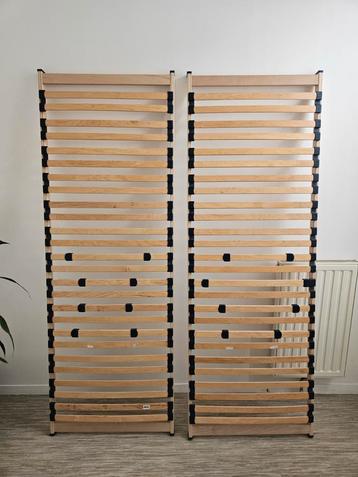 2 Kréabel boxsprings beschikbaar voor biedingen