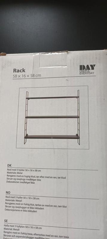 Metalen rekje zwart beschikbaar voor biedingen