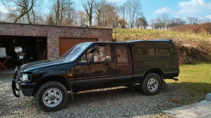 Opel Campo 2.5d 4x4 uit 1994, Auto's, Oldtimers, Particulier, 4x4, Opel, Diesel, Ophalen