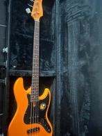 Macus, Musique & Instruments, Instruments à corde | Guitares | Basses, Enlèvement, Neuf, Électrique