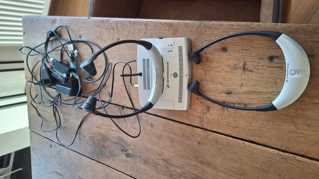 Hoofdtelefoon tv sennheiser, TV, Hi-fi & Vidéo, Enlèvement ou Envoi, Comme neuf