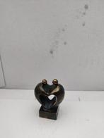 Couple en bronze 5,5 cm h, Collections, Statues & Figurines, Comme neuf, Enlèvement ou Envoi