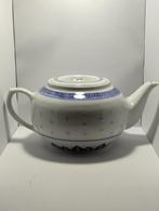 Théière en porcelaine, Maison & Meubles, Enlèvement, Comme neuf, Porcelaine, Autres types