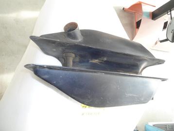 Honda camino '70 : tank om te restaureren beschikbaar voor biedingen