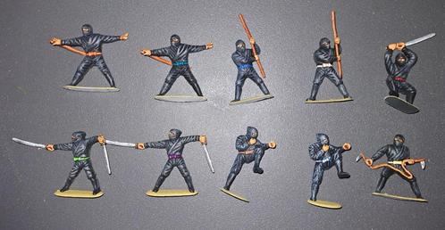 Ninjas de Hong Kong, Hobby & Loisirs créatifs, Modélisme | Figurines & Dioramas, Comme neuf, Personnage ou Figurines, Plus grand que 1:35