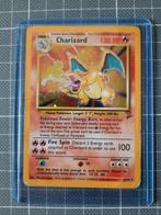 Charizard base set 2 holo, Ophalen of Verzenden, Zo goed als nieuw