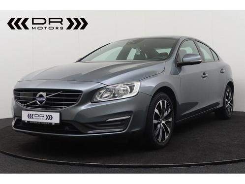 Volvo S60 D2 DYNAMIC EDITION - ADAPTIVE CRUISE - BLIS - NAV, Auto's, Volvo, Bedrijf, S60, ABS, Adaptive Cruise Control, Airbags