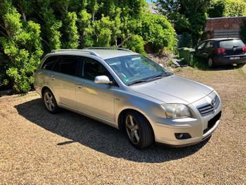 Toyota Avensis Wagon 2.2 D-4D Executive beschikbaar voor biedingen