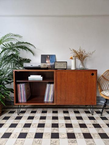 Vintage midcentury dressoir | platenspeler meubel | kast  beschikbaar voor biedingen