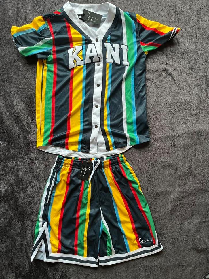 NIEUW Kani Set - met prijskaartje aan - koopje (70% korting), Kleding | Heren, Overige Herenkleding, Nieuw, Ophalen of Verzenden