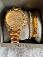 Guess horloge en Guess armbandjes goud, Bijoux, Sacs & Beauté, Montres | Femmes, Comme neuf, Guess, Enlèvement ou Envoi