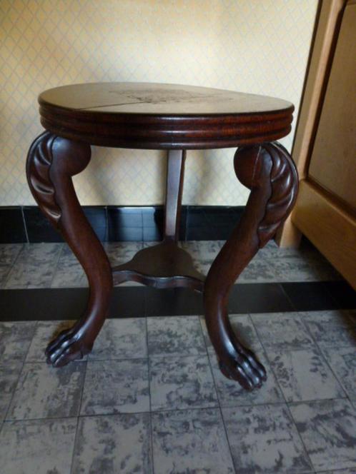 Oude taboeret in hout., Huis en Inrichting, Woonaccessoires | Overige, Gebruikt, Ophalen of Verzenden